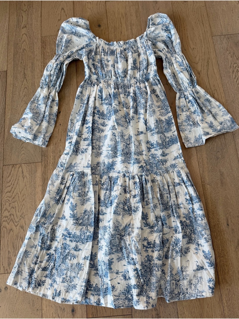 Nothing Fits But Hein Toile Midi Dress Medium/Large White Blue